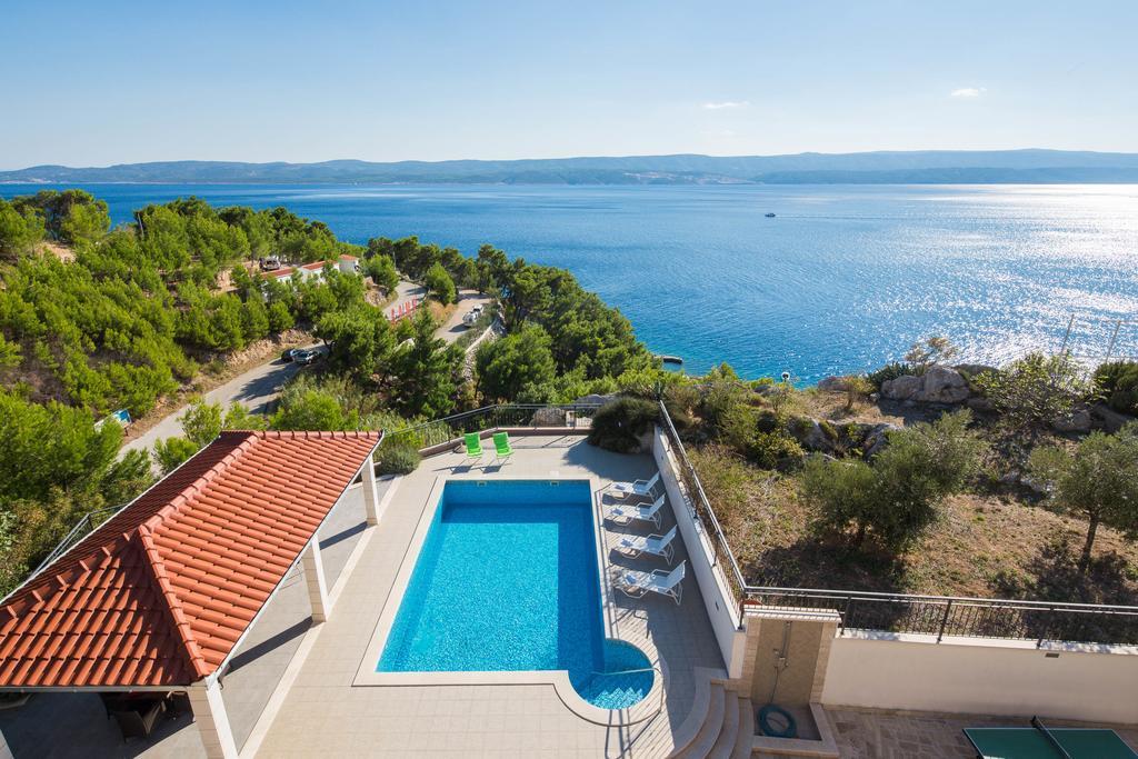 Beachfront Apartments Lara Omiš Exterior foto